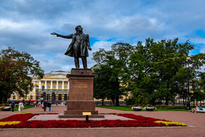 Тематический Петербург
